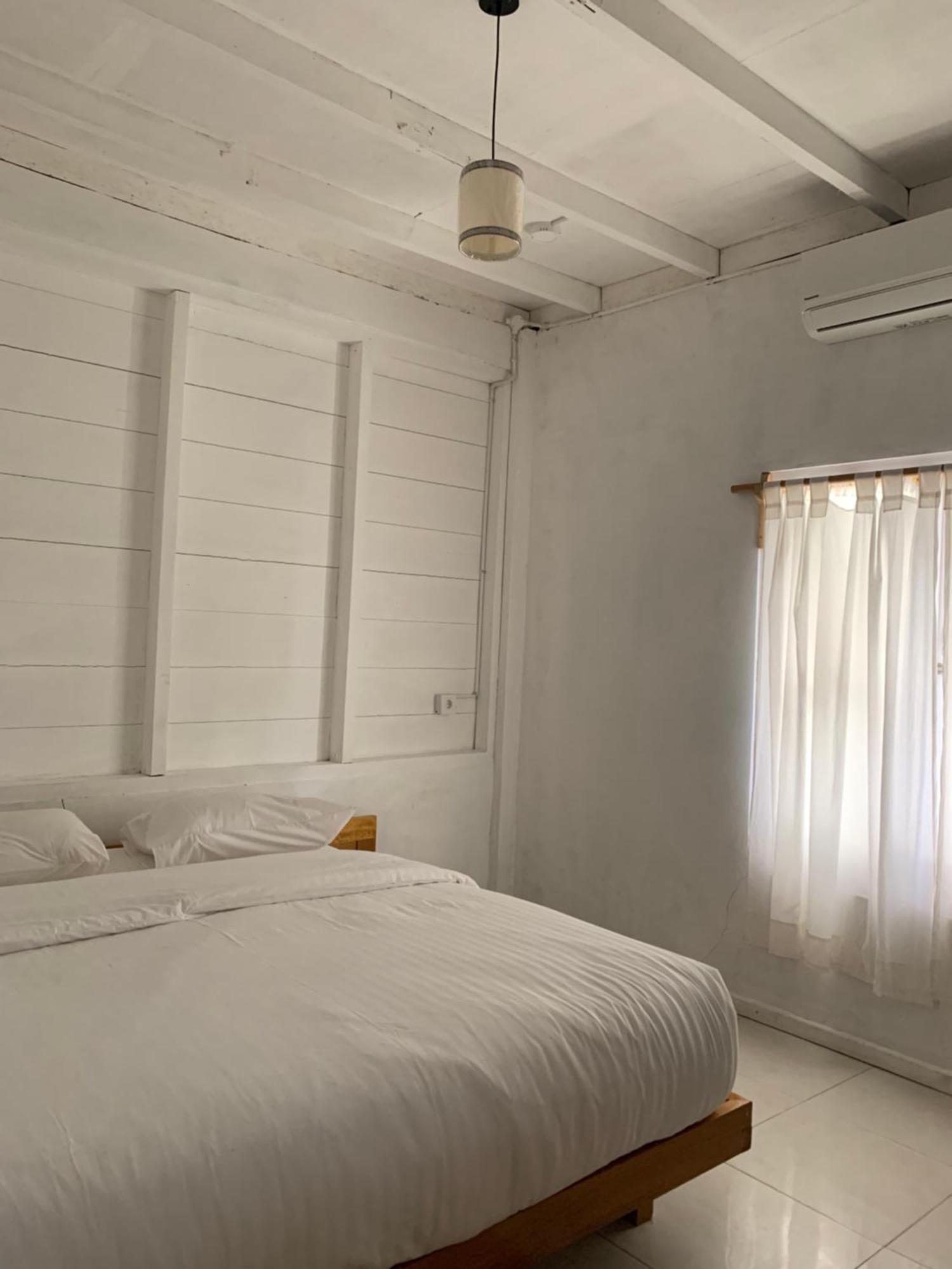 Hotel Crow'S Nest Tua Pejat Exterior foto