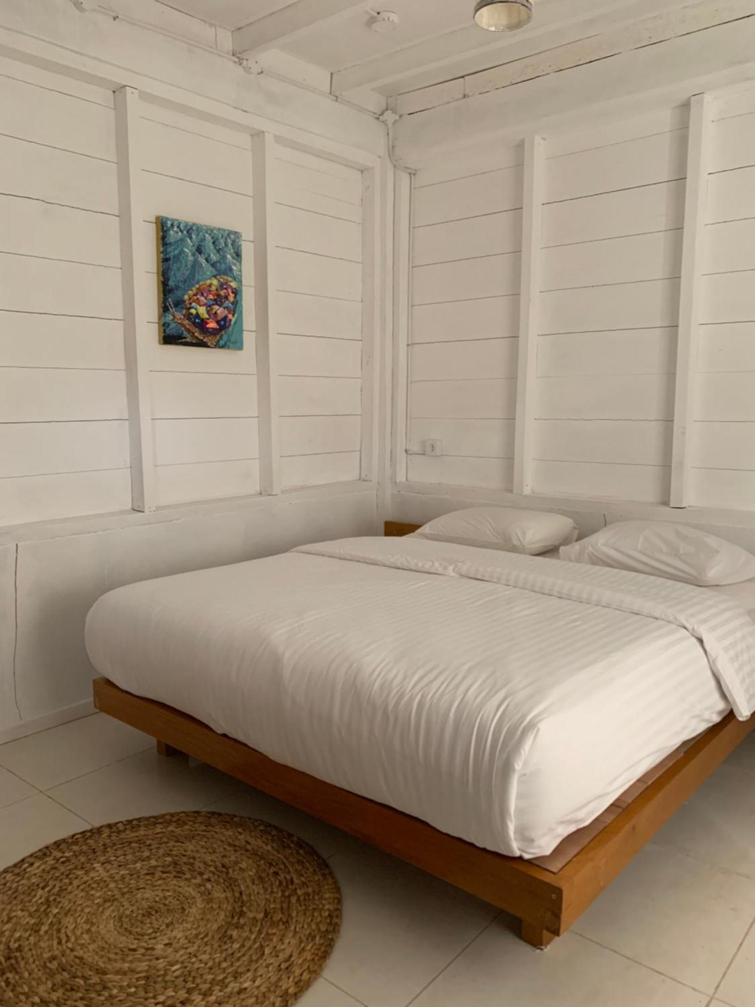 Hotel Crow'S Nest Tua Pejat Exterior foto